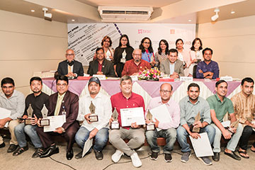 Thubmnail image: 16 journalists received the BRAC Migration Media Award