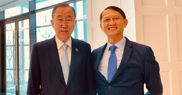 Ban Ki-moon meets Vincent Chang to discuss global citizenship
